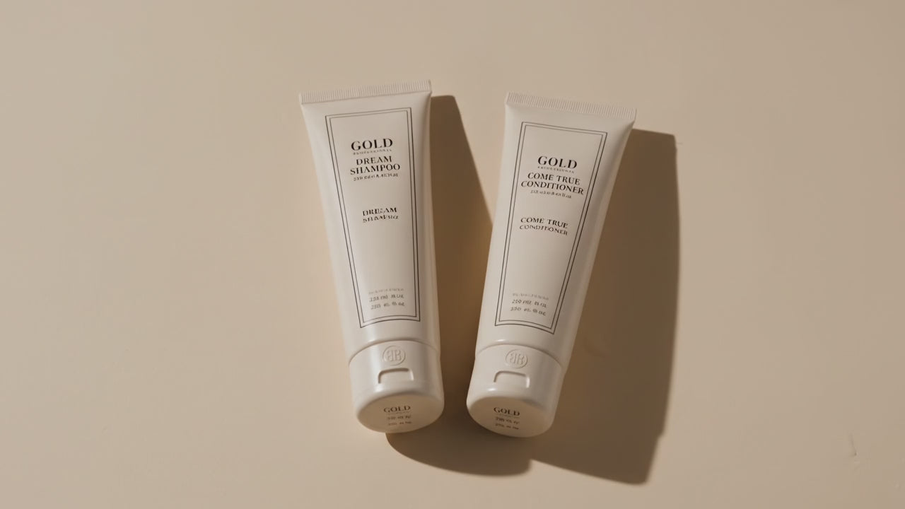 Vann som helles over Gold Professional Dream Shampoo og Come True Conditioner